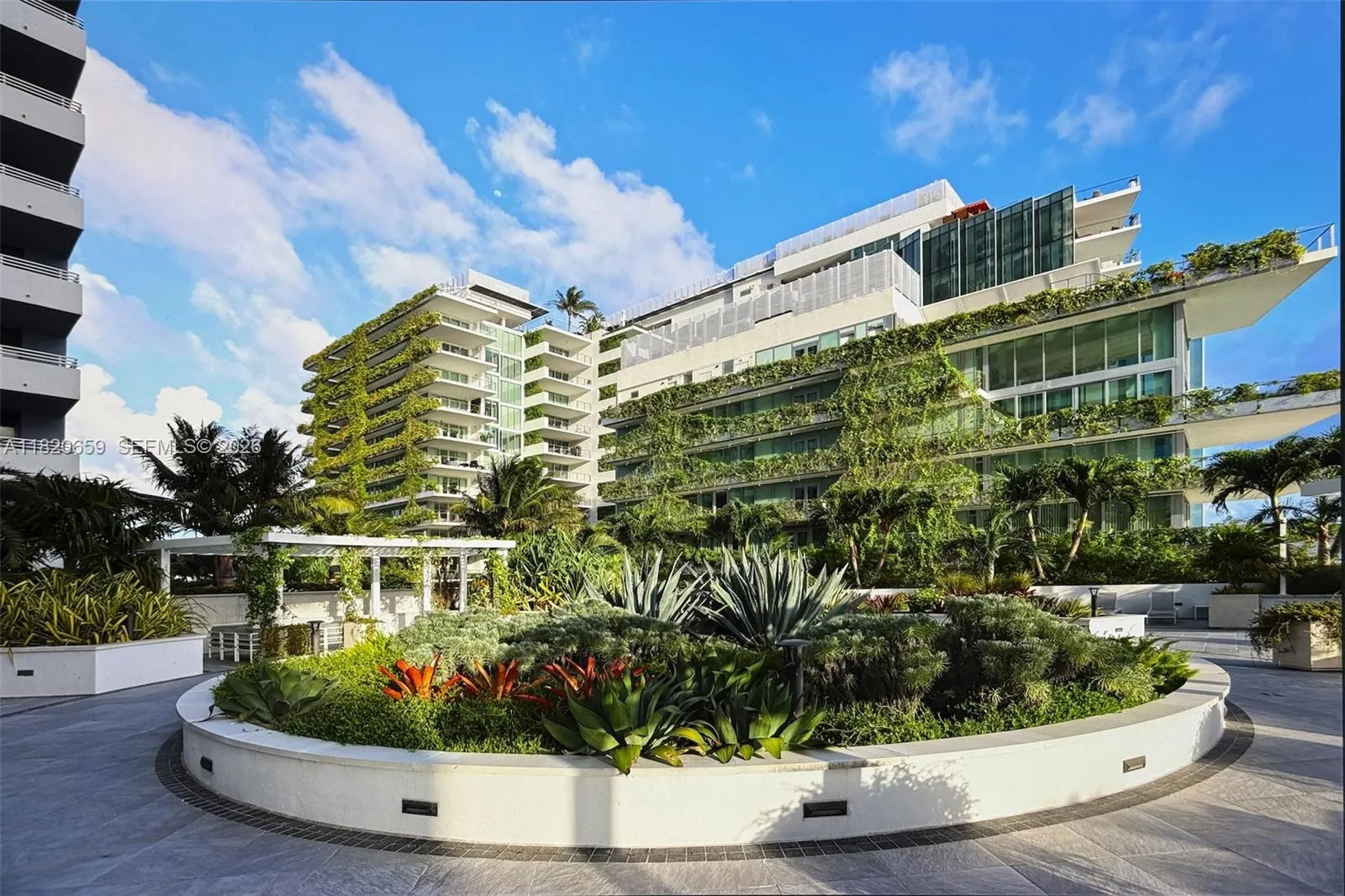 1330 West Avenue #3007