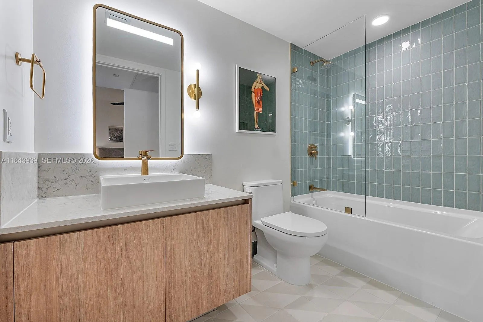 159 NE 6th Street #2903