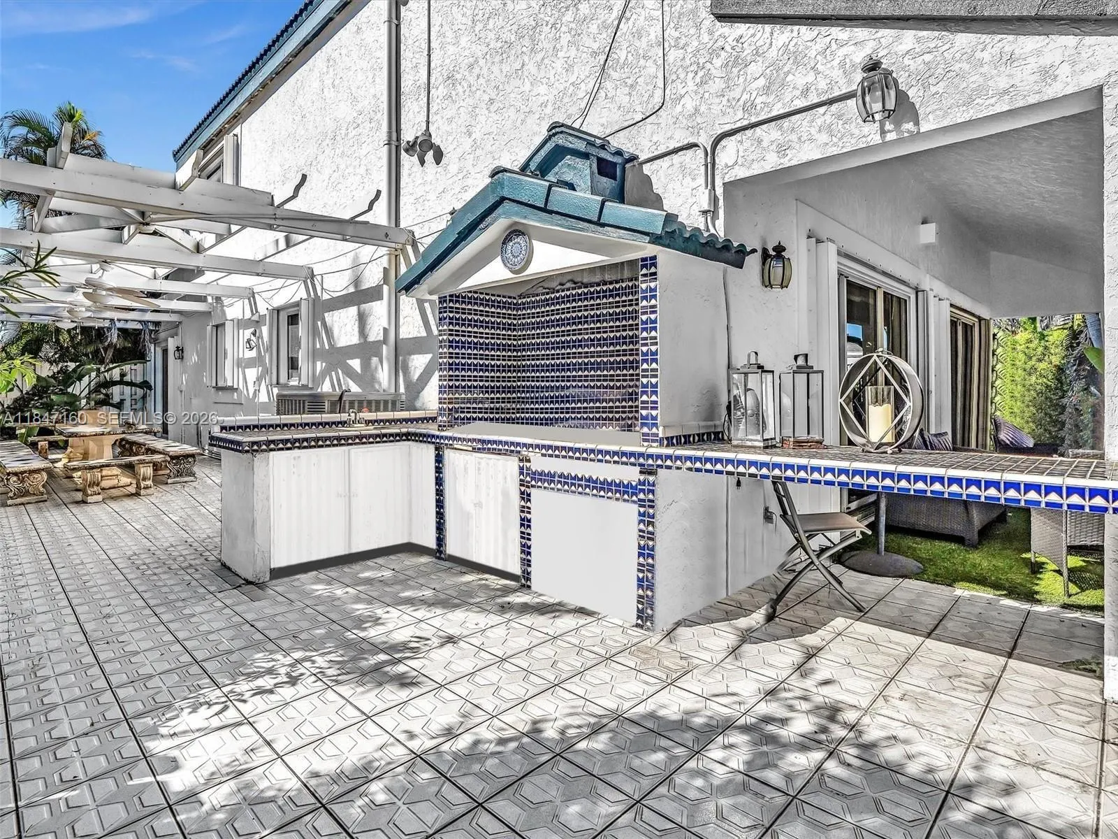250 NE 212th Street