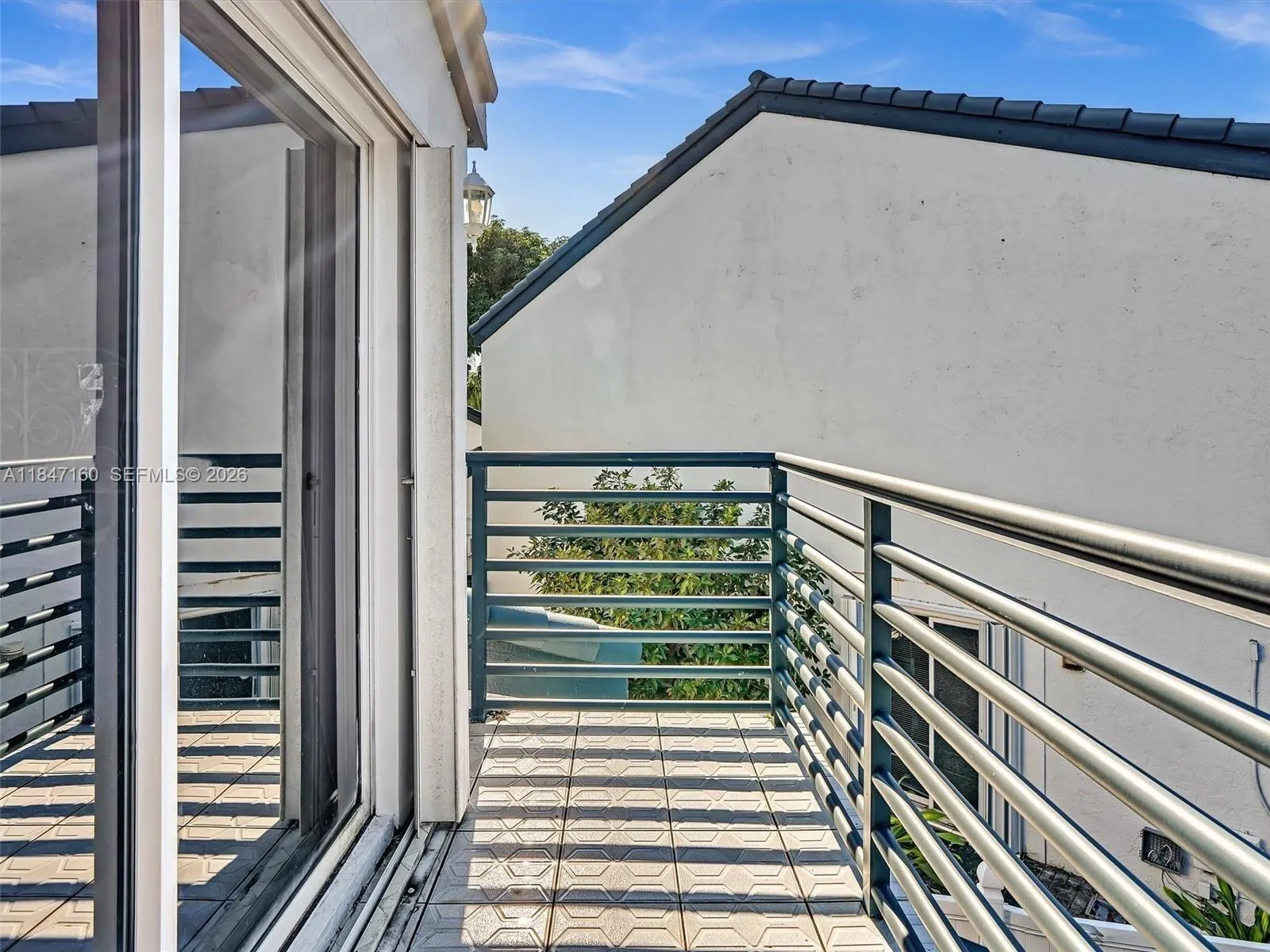 250 NE 212th Street
