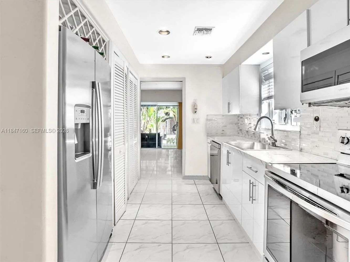 250 NE 212th Street