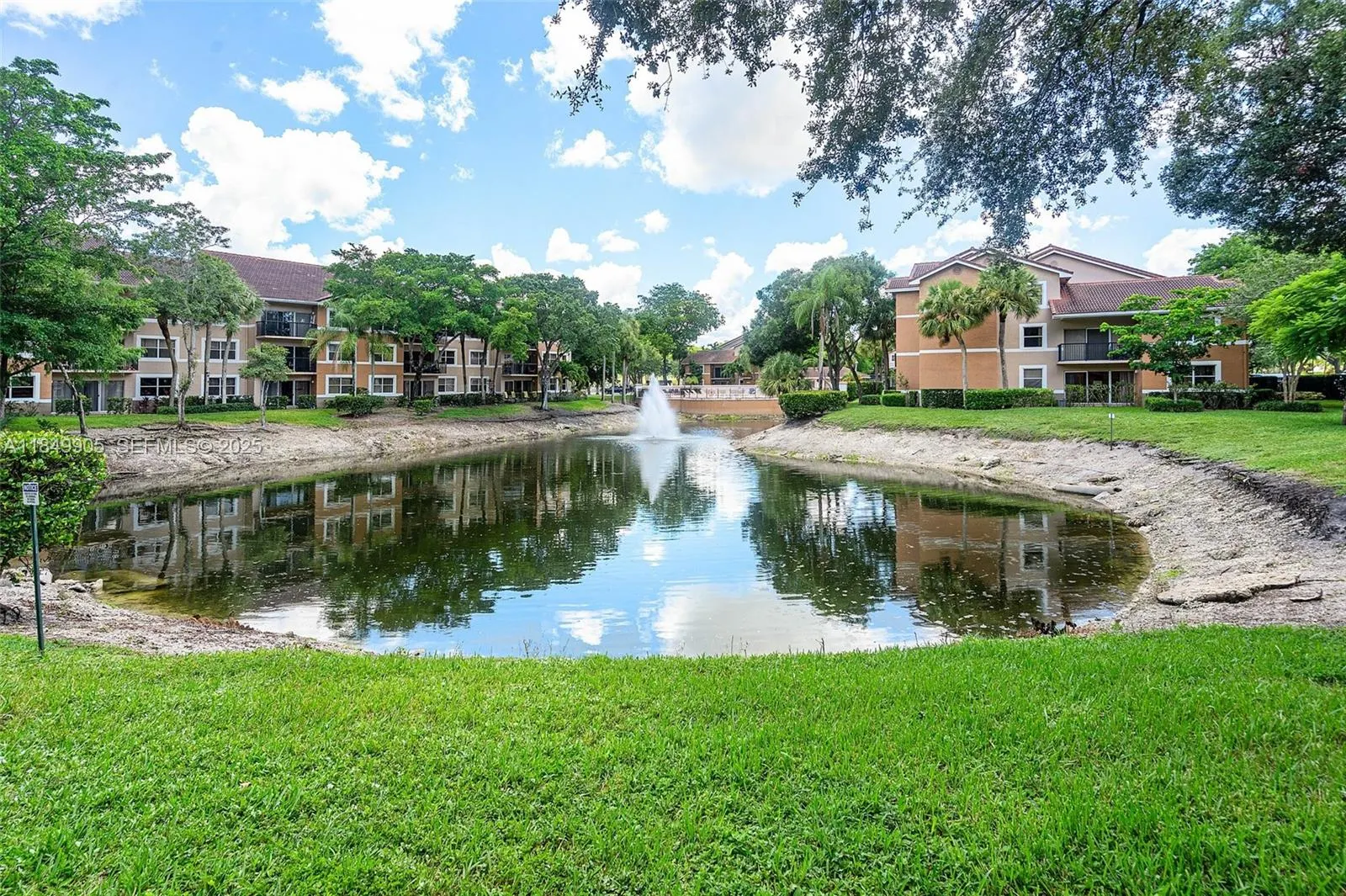8721 Wiles Road #105