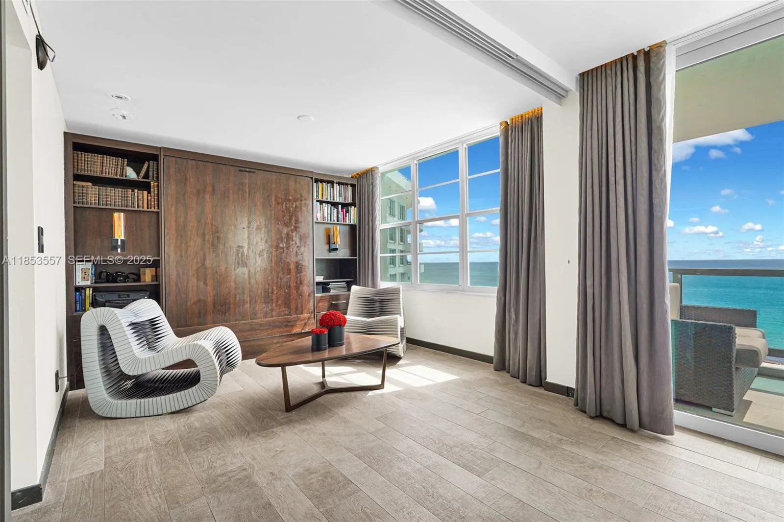 5151 Collins Avenue #1519