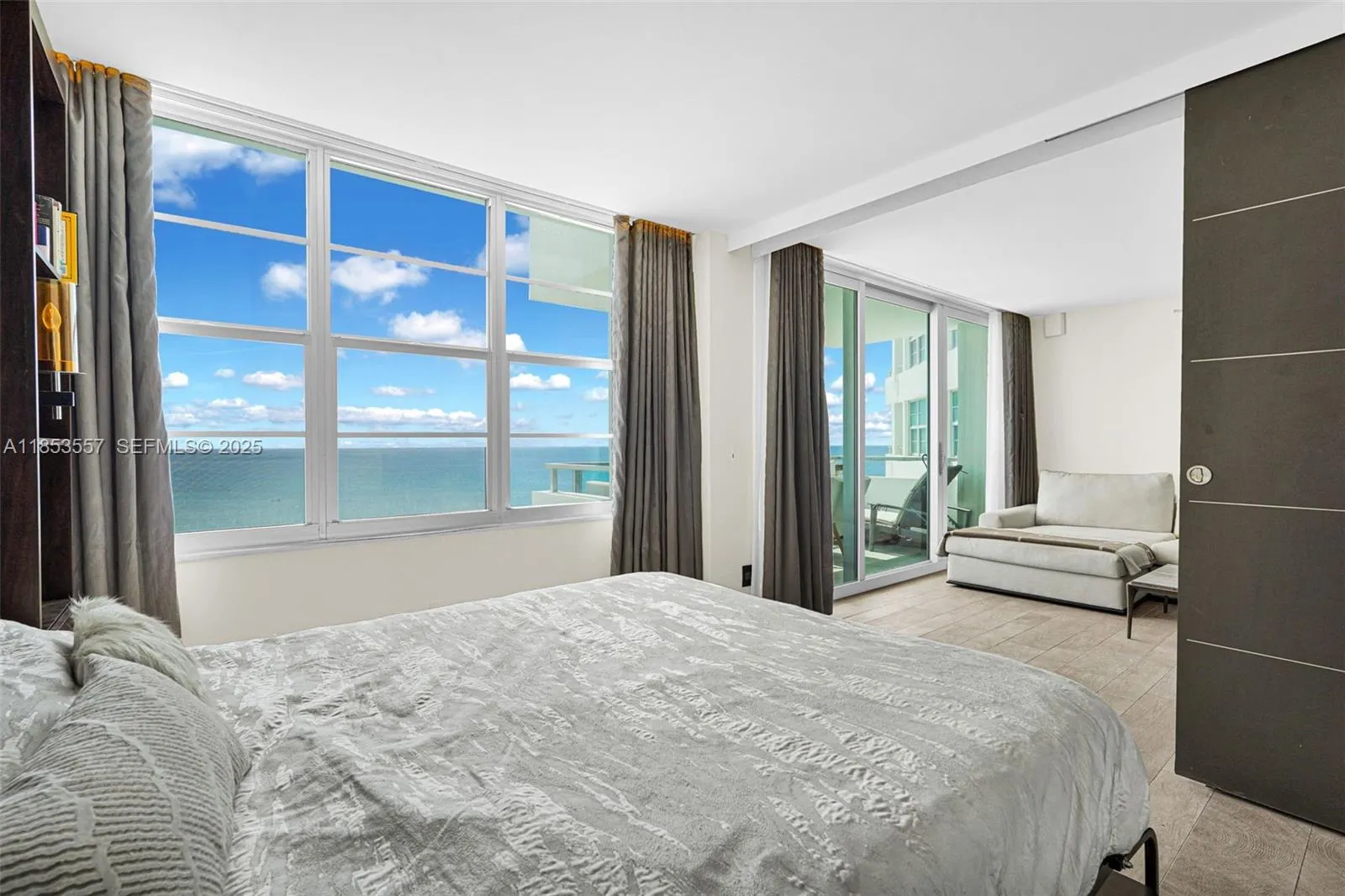 5151 Collins Avenue #1519