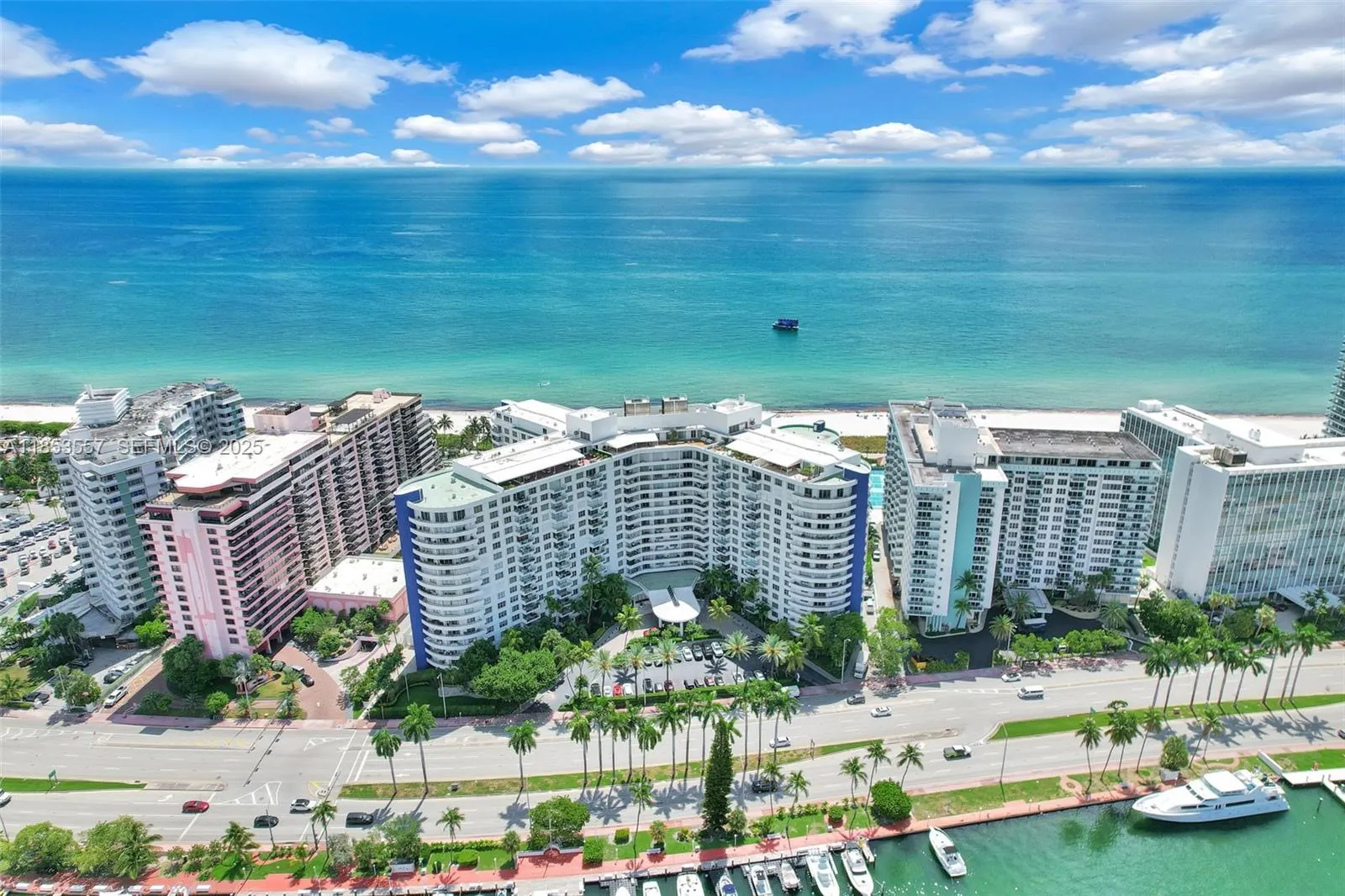 5151 Collins Avenue #1519