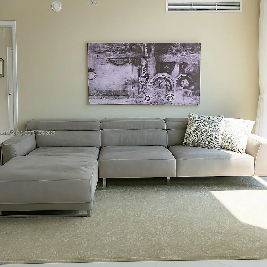 250 Sunny Isles Boulevard #3-1506