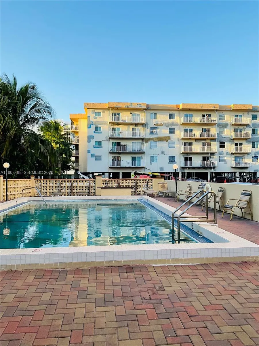 3545 NE 167th Street #505