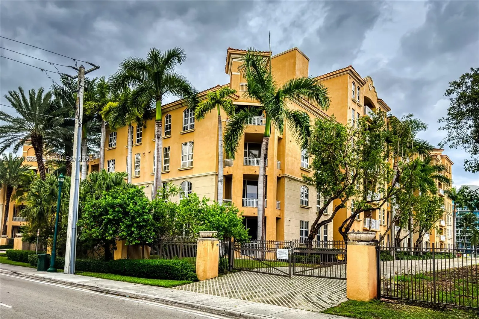 3001 NE 185th Street #135