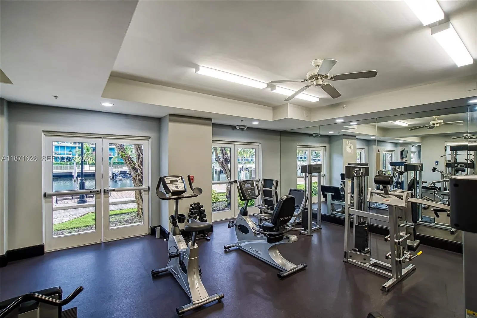 3001 NE 185th Street #135