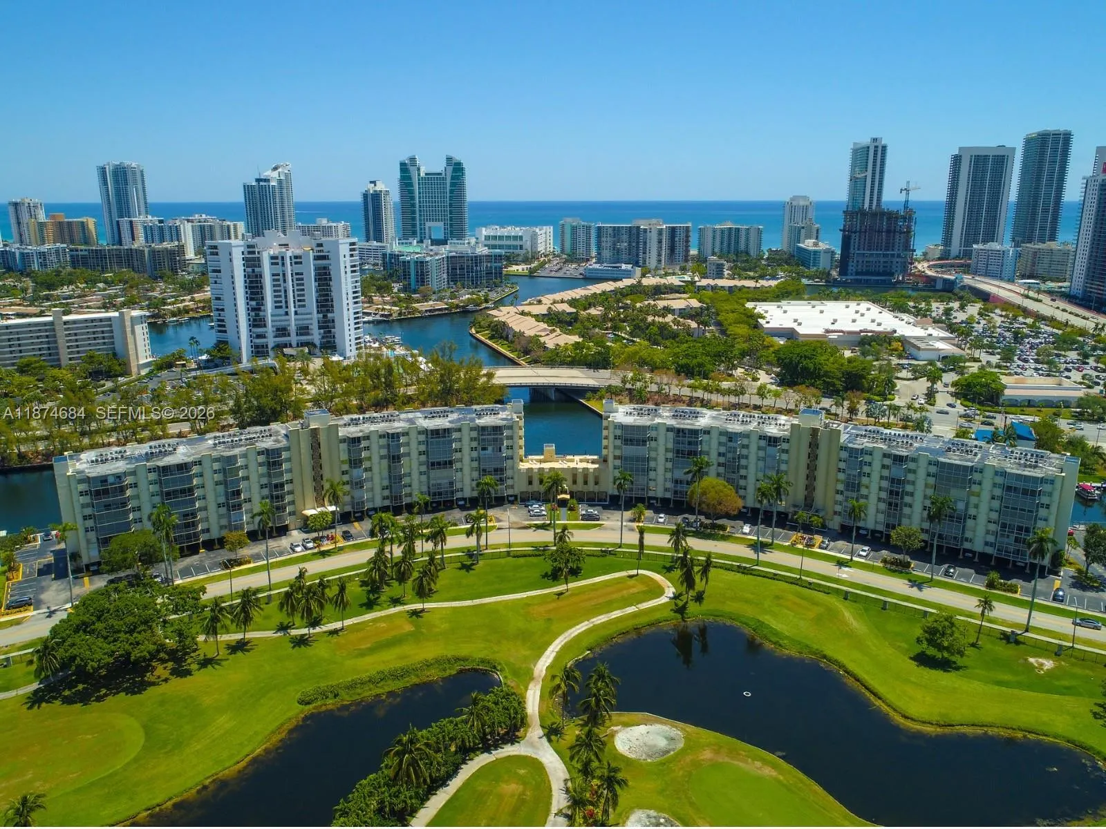 1000 Parkview Drive #805