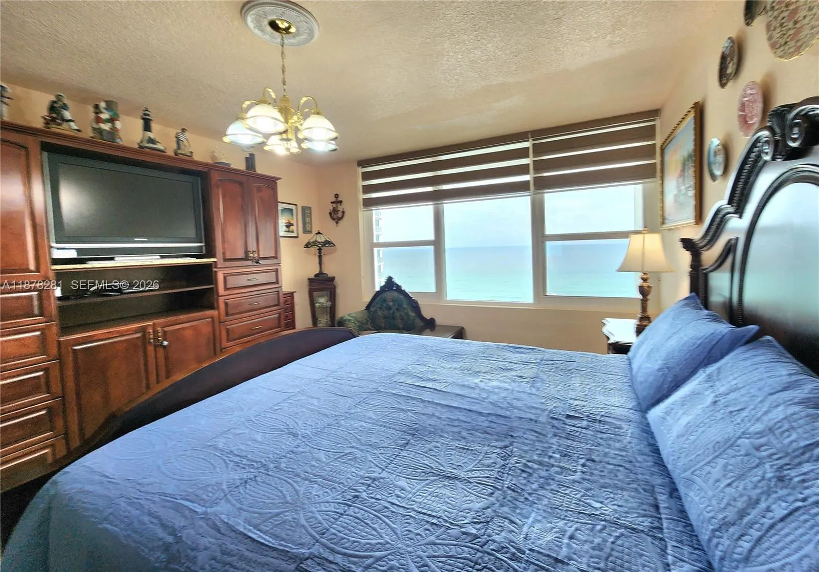 3505 S Ocean Drive #1006