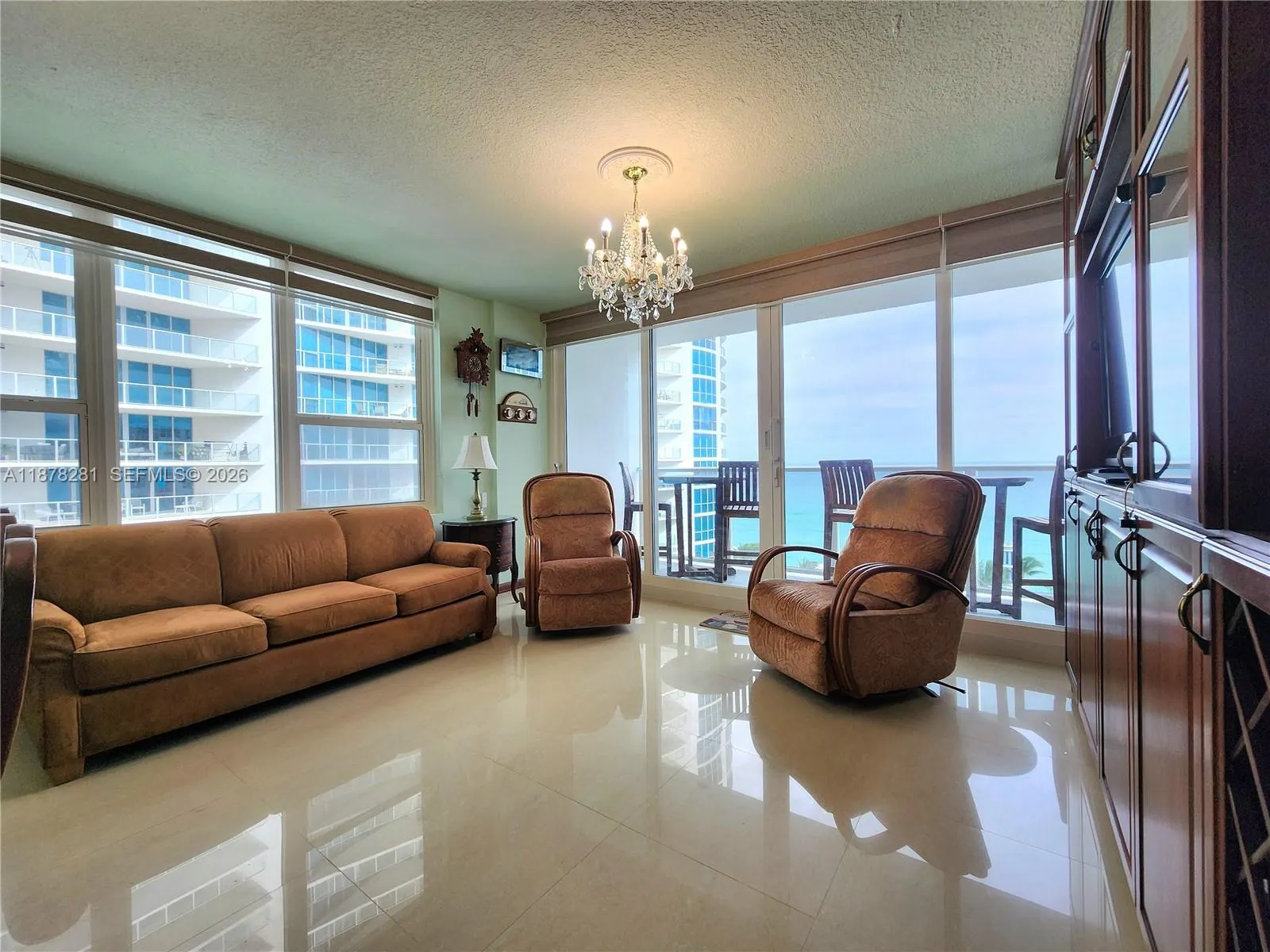 3505 S Ocean Drive #1006