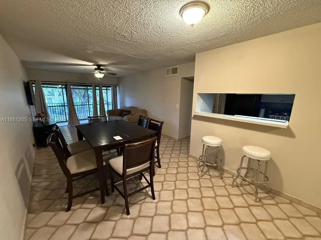 5915 Washington Street #116