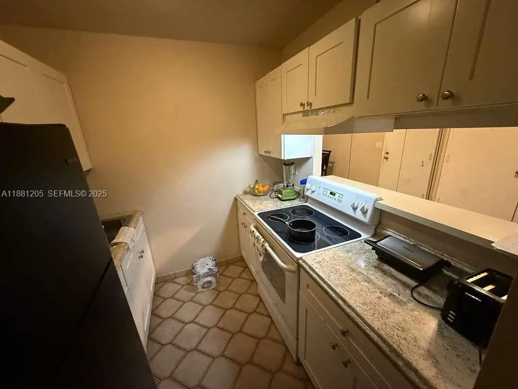 5915 Washington Street #116