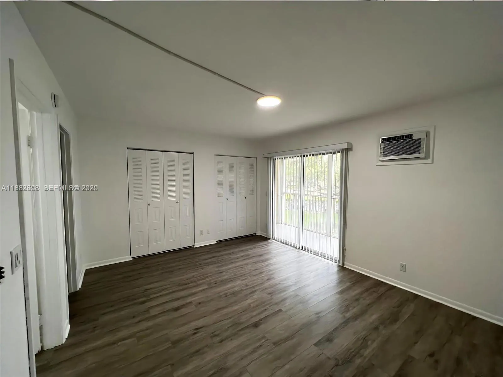 200 SW 132nd Way #203L