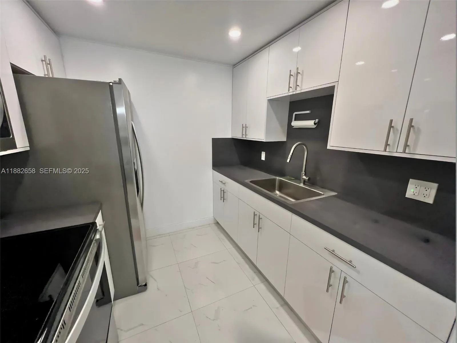 200 SW 132nd Way #203L