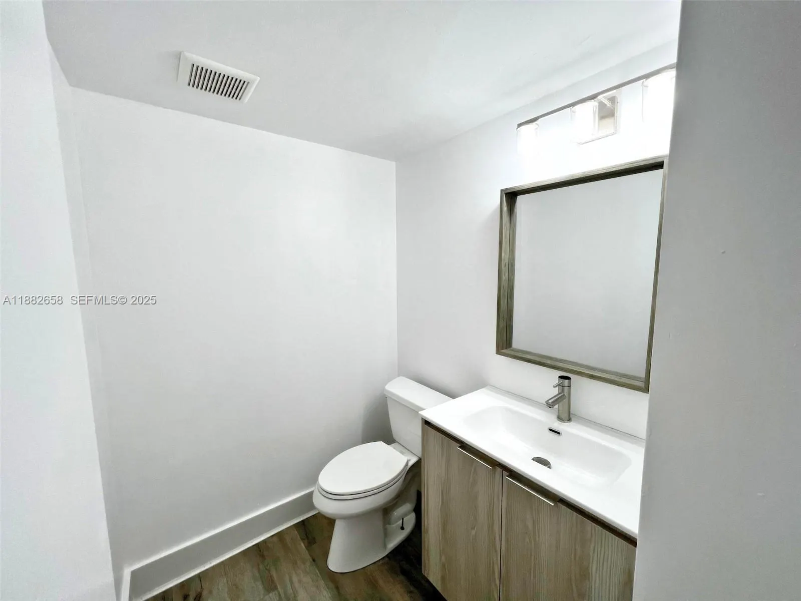 200 SW 132nd Way #203L