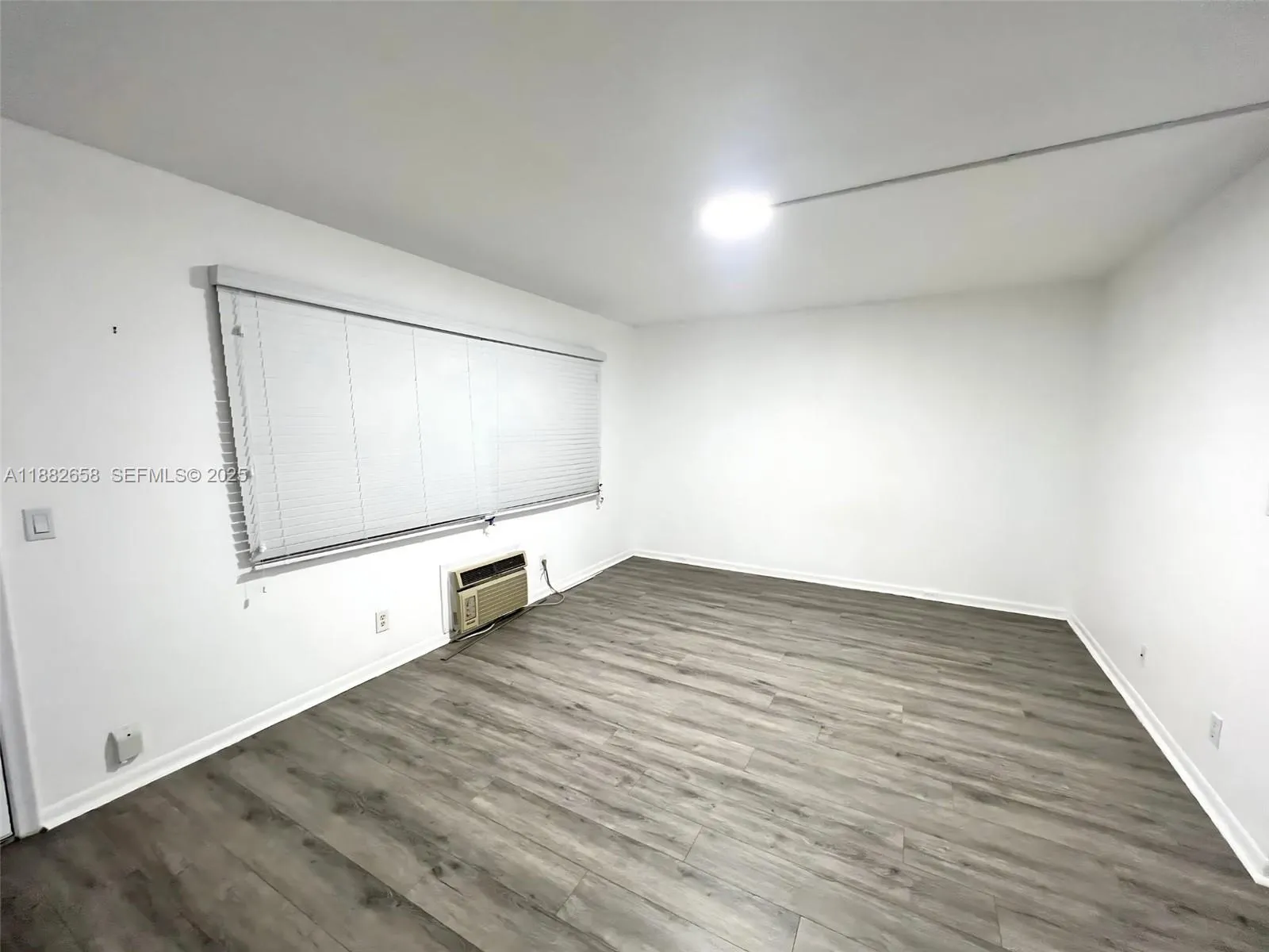 200 SW 132nd Way #203L