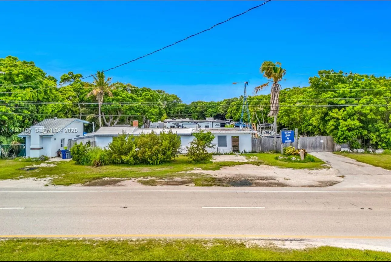 98468 Overseas Highway