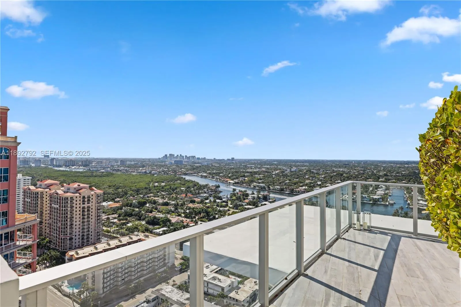 2200 N Ocean Boulevard #S2301