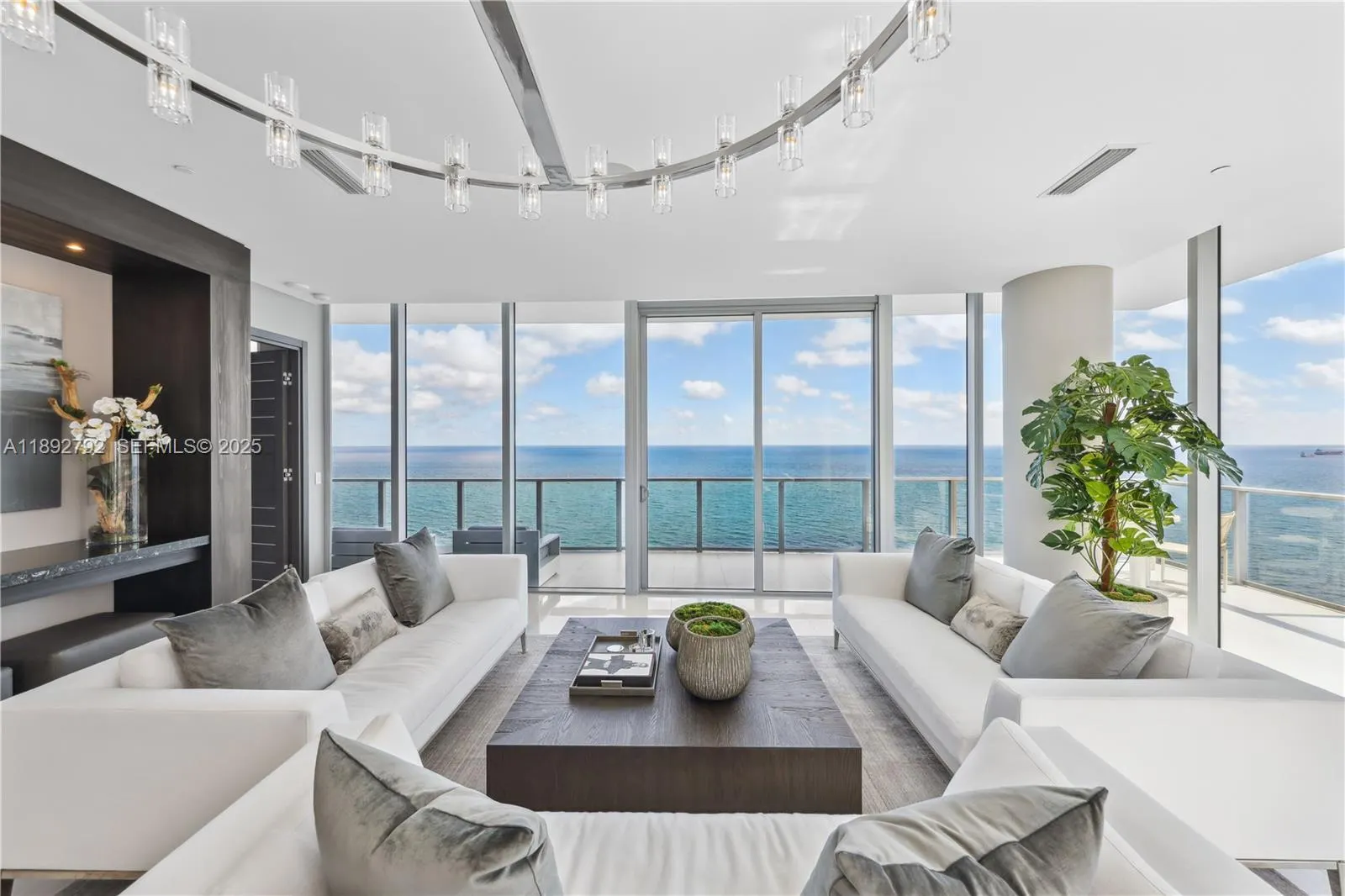 2200 N Ocean Boulevard #S2301