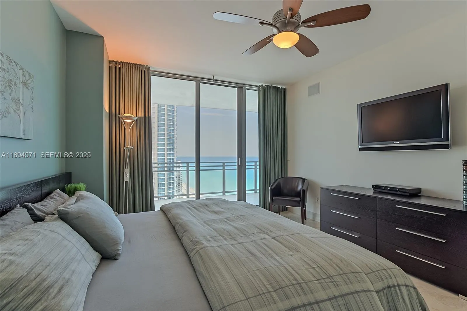 3535 S Ocean Drive #2102
