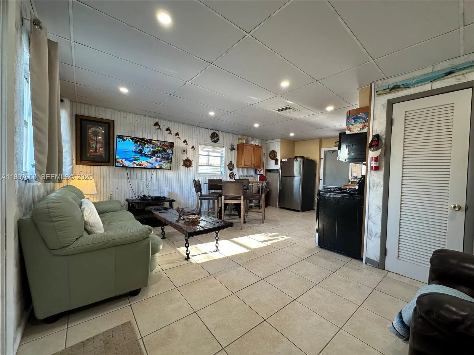 164 Venetian Drive