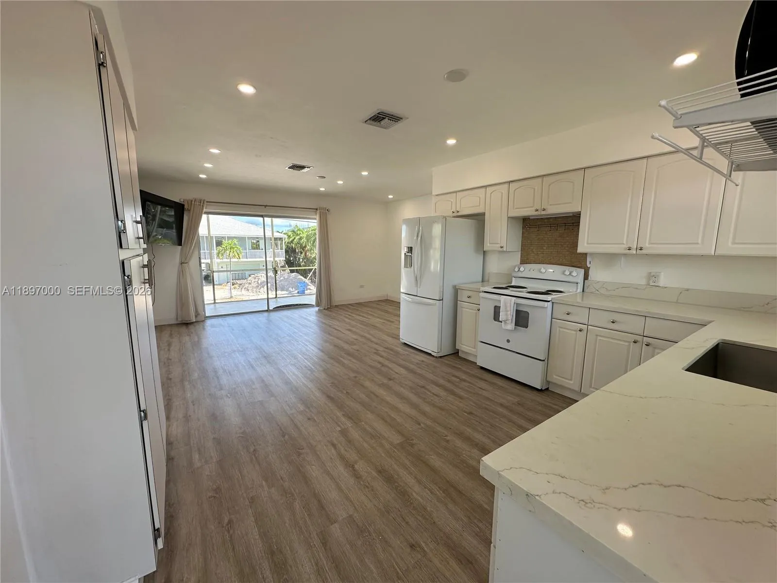 164 Venetian Drive