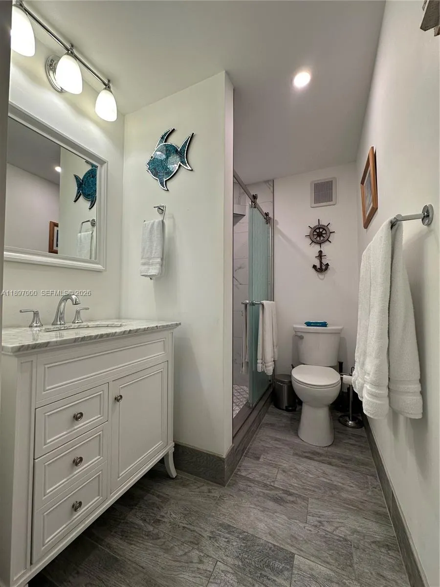 164 Venetian Drive