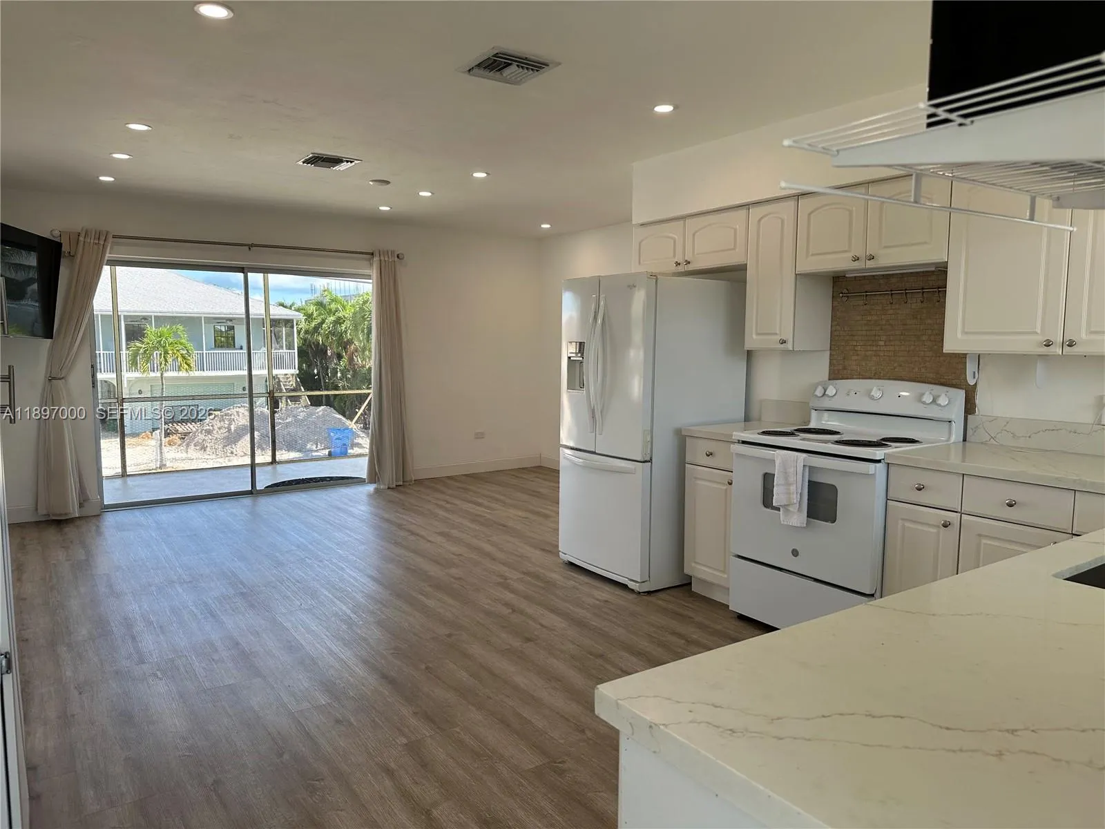 164 Venetian Drive