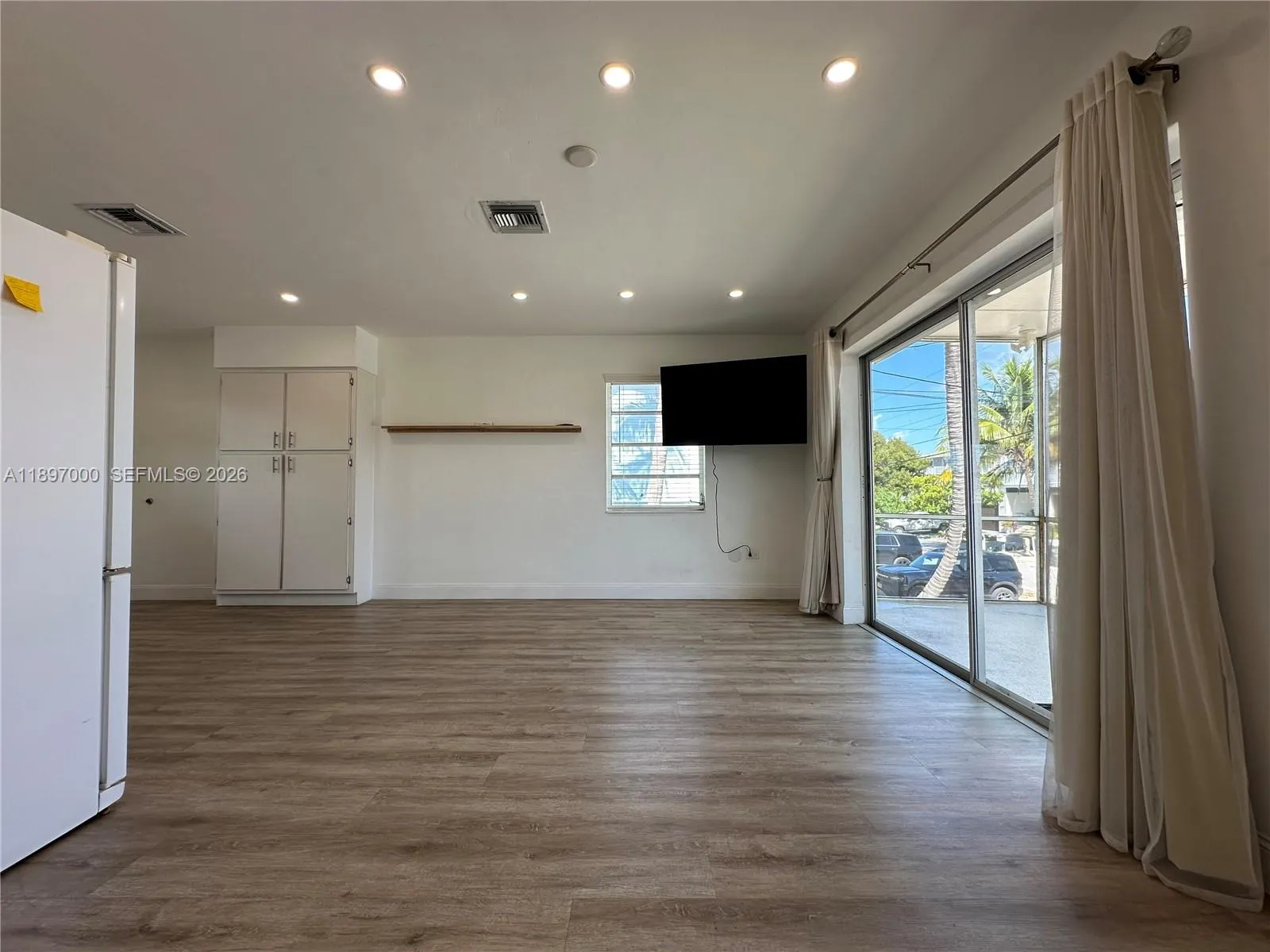 164 Venetian Drive