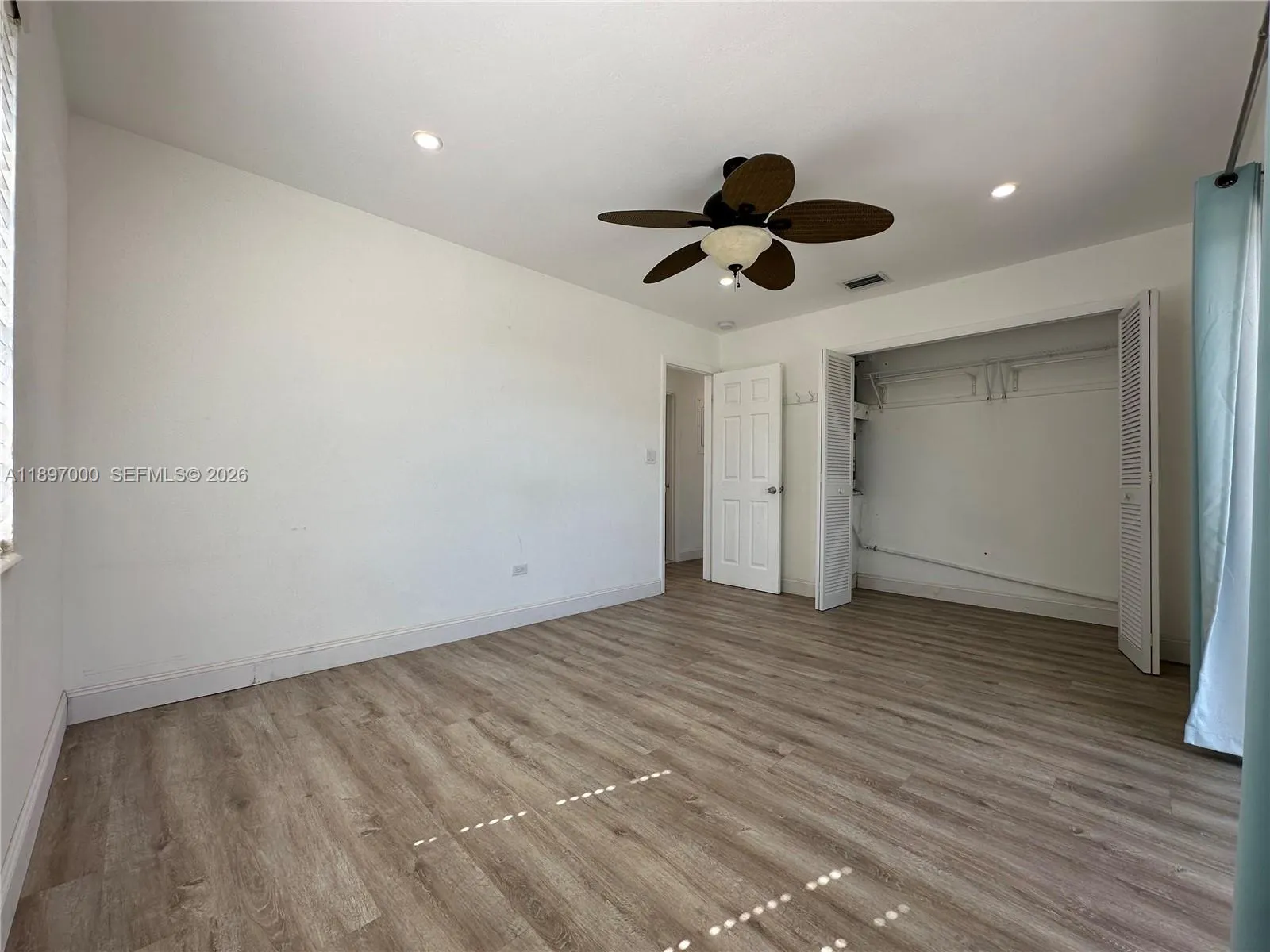 164 Venetian Drive