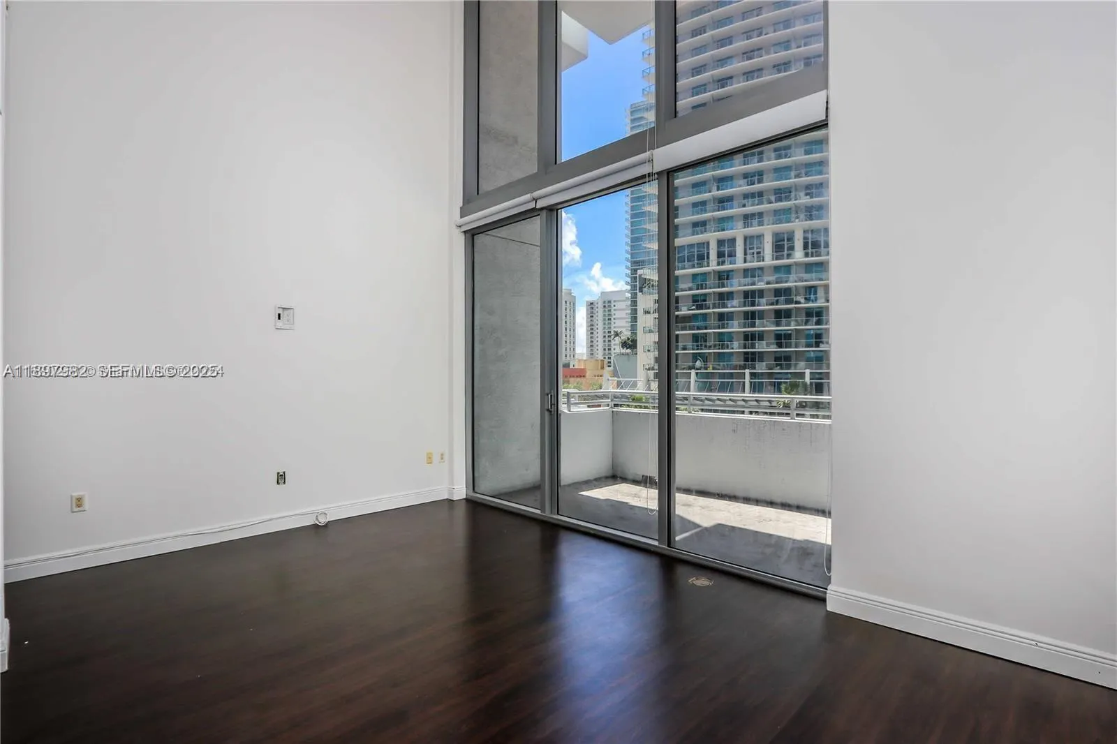 1050 Brickell Avenue #414