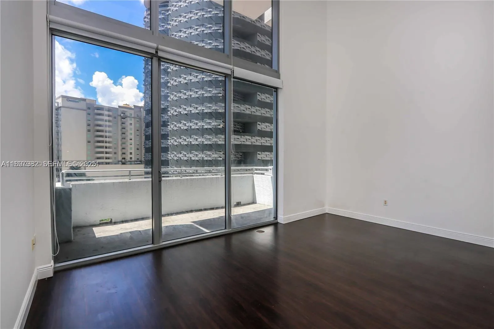 1050 Brickell Avenue #414