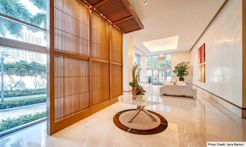 1050 Brickell Avenue #414