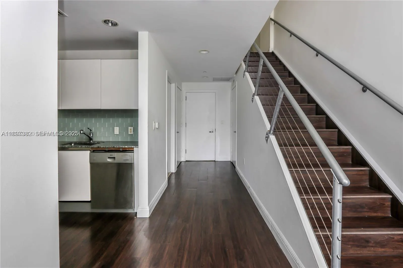 1050 Brickell Avenue #414