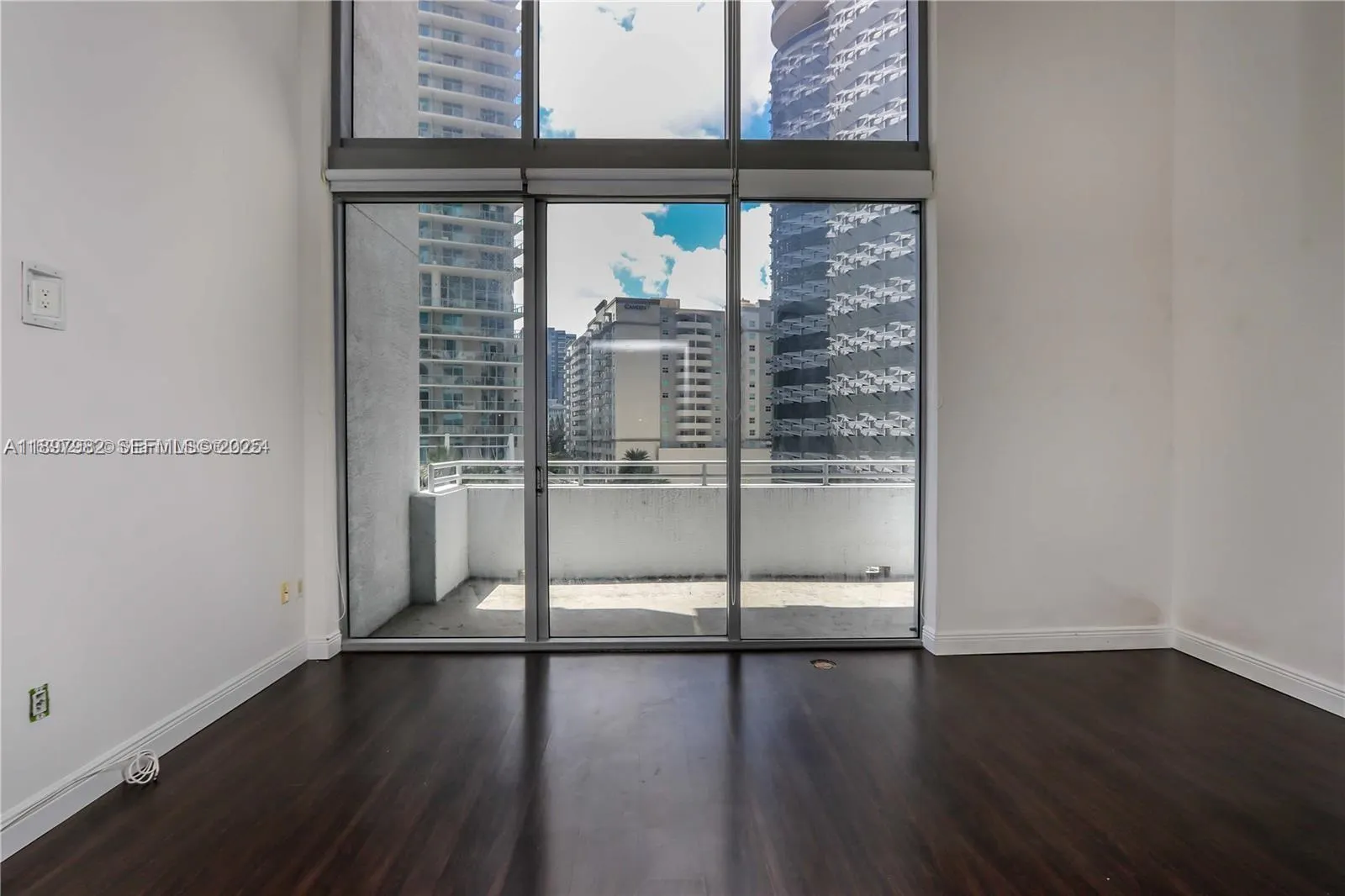 1050 Brickell Avenue #414