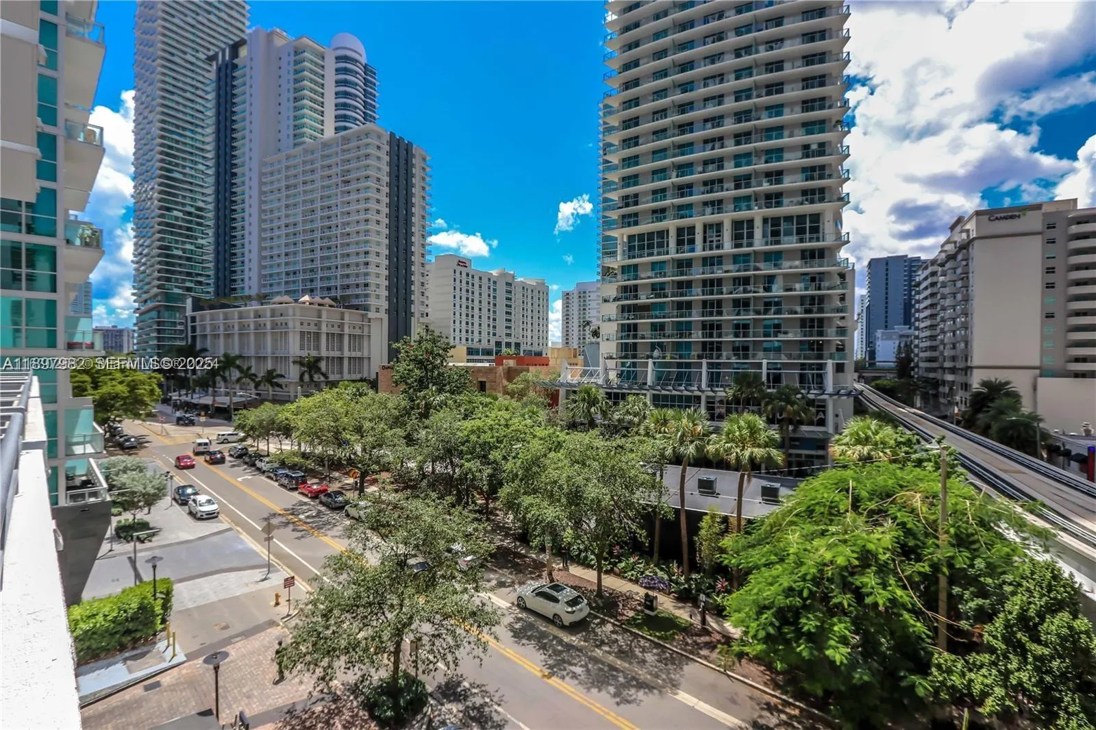 1050 Brickell Avenue #414