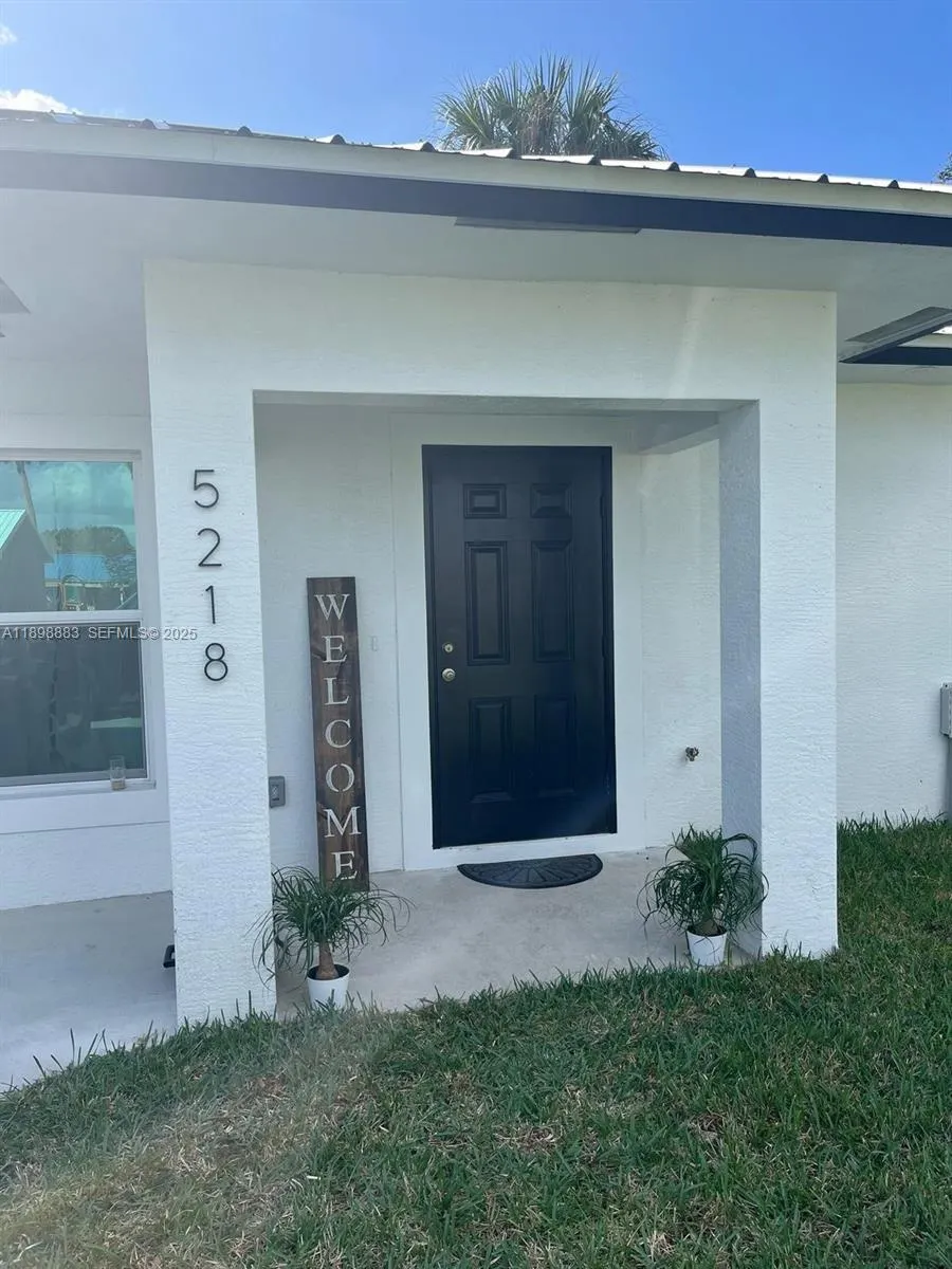 5218 SE 43 Street