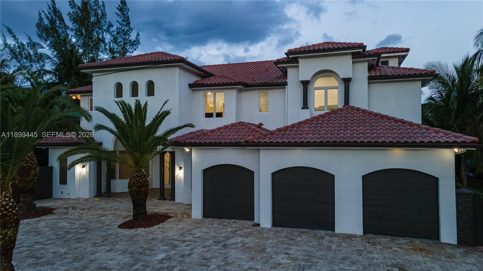 112 NW 14th Way