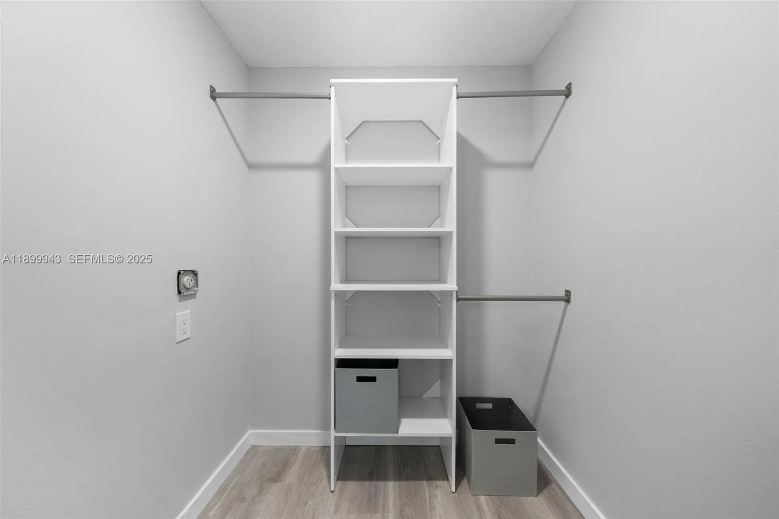 210 172nd Street #128