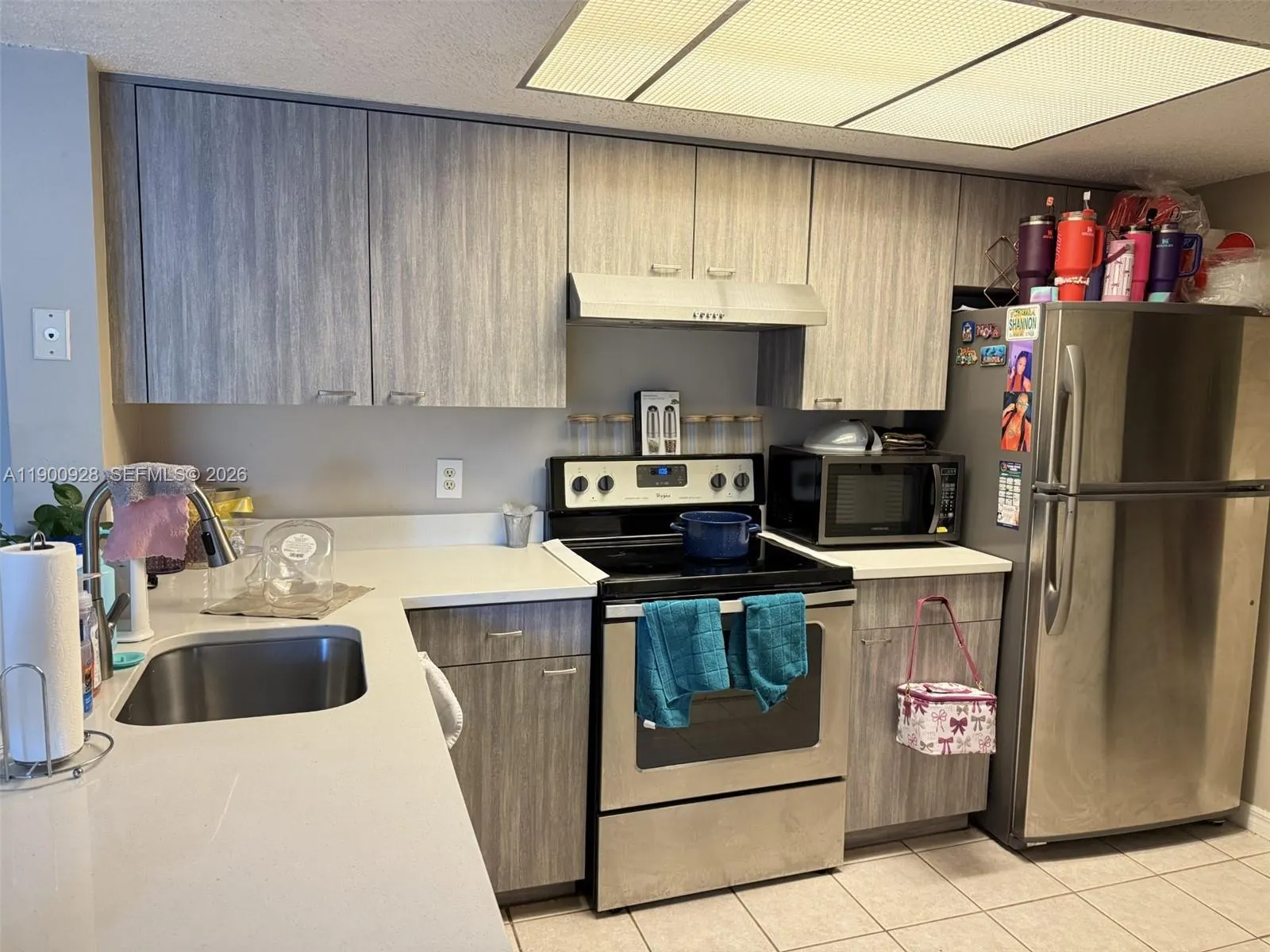 5015 Wiles Road #207