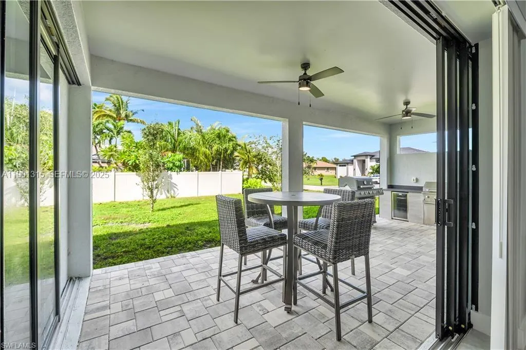 2218 SW 25th Street