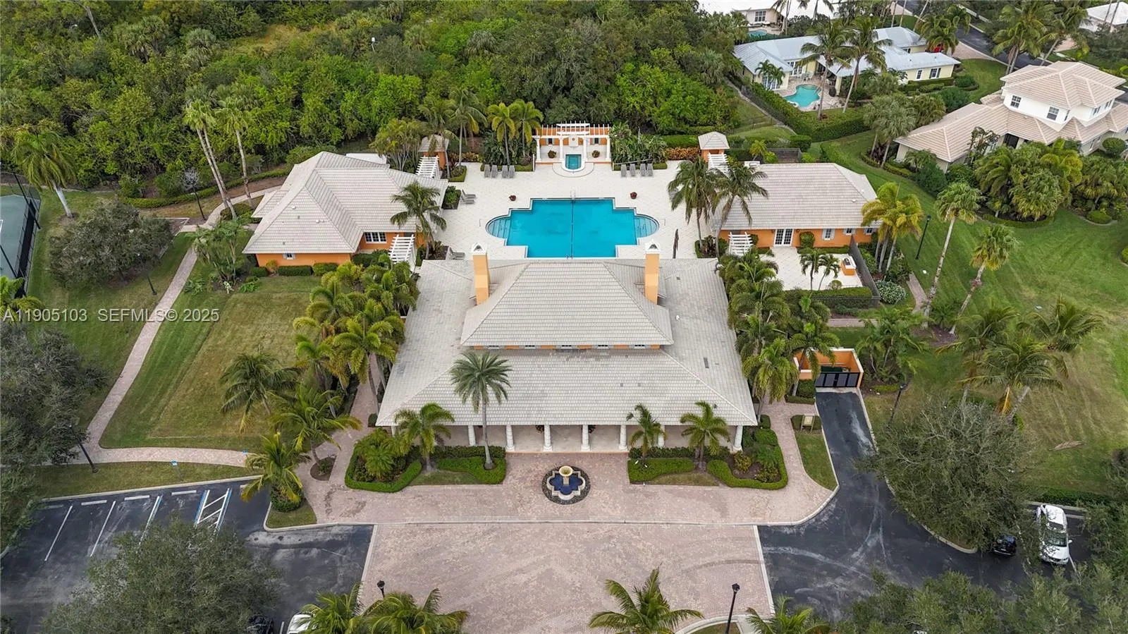 2547 Saint Lucia Circle