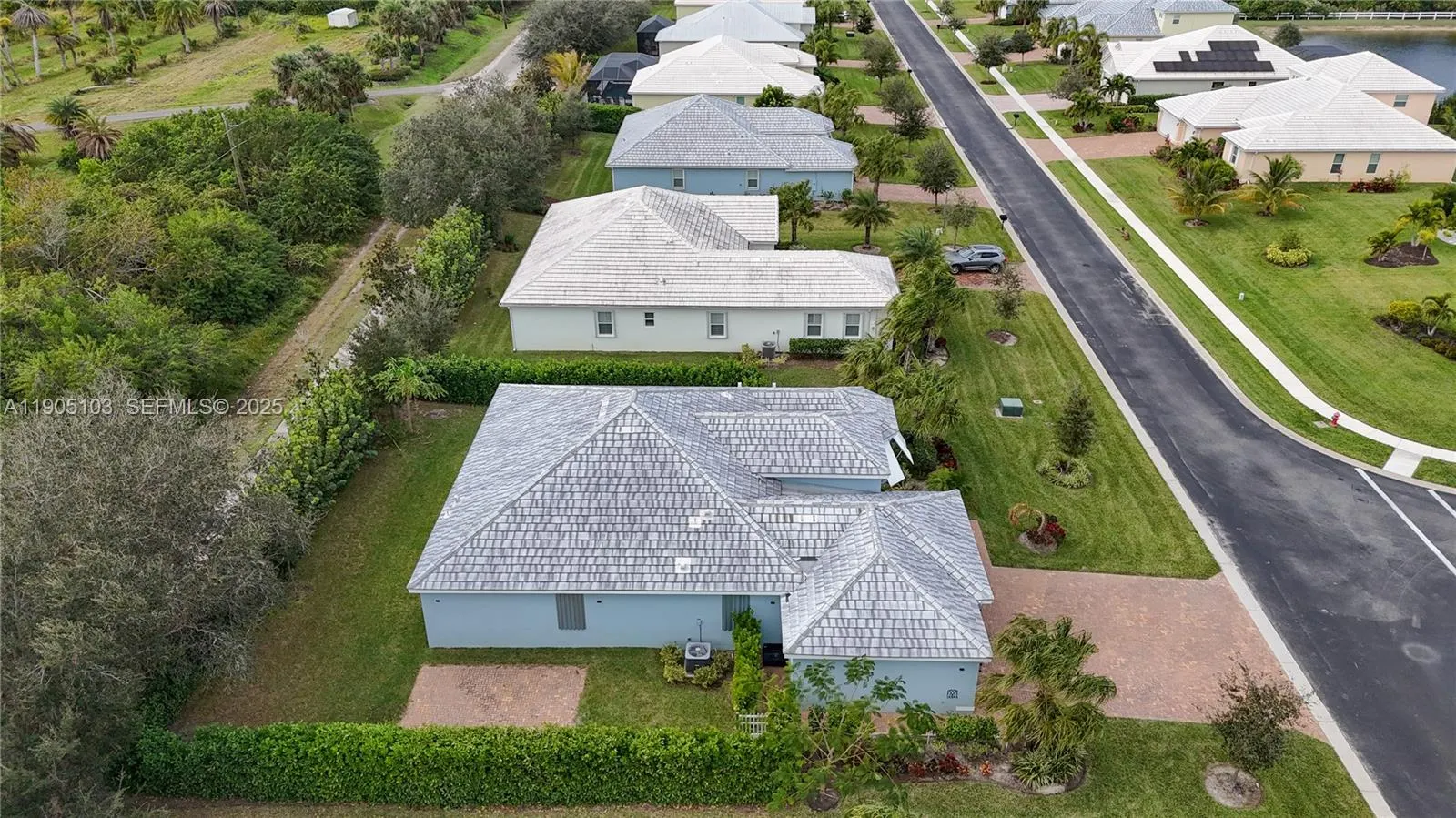 2547 Saint Lucia Circle