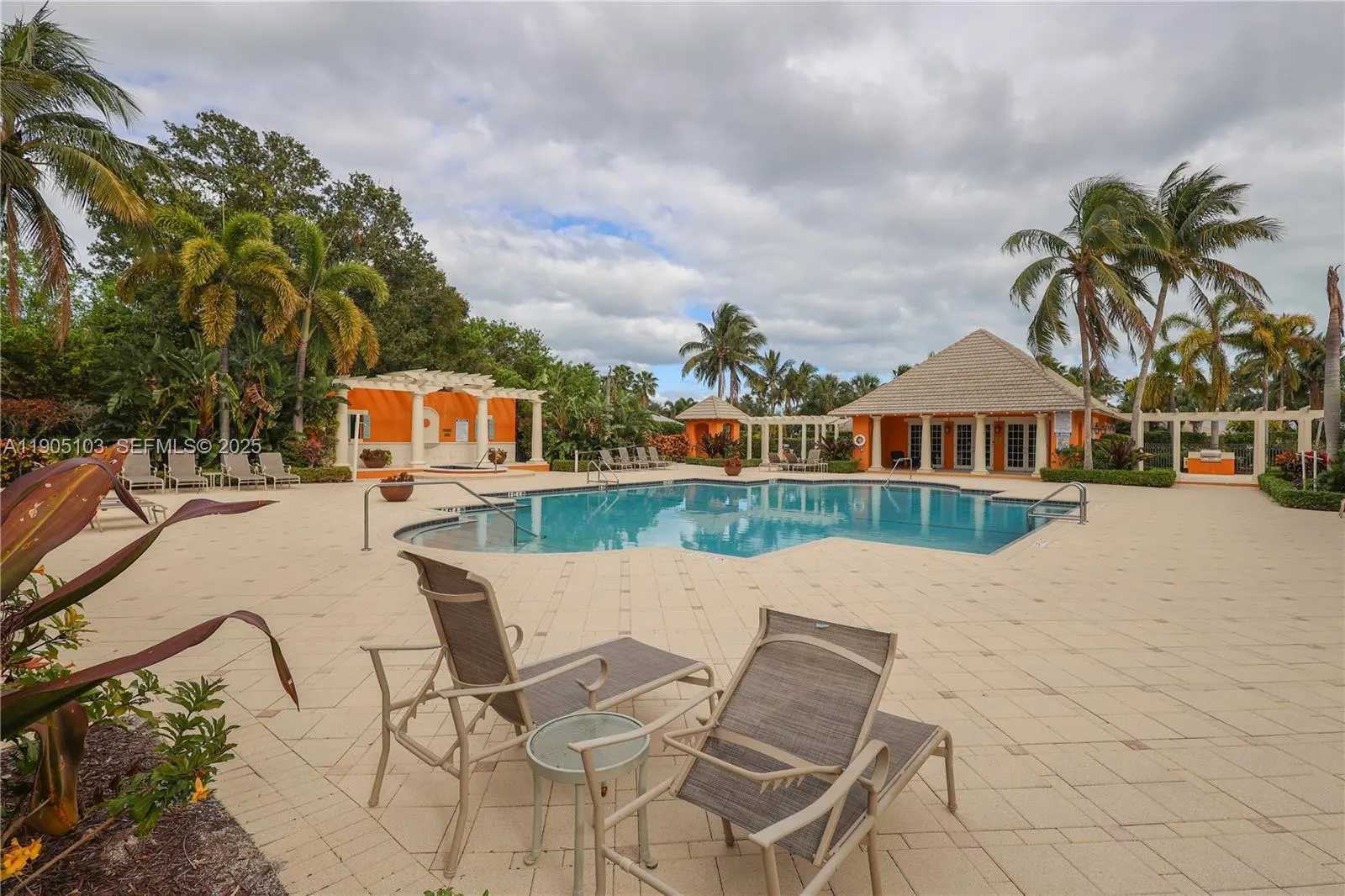 2547 Saint Lucia Circle