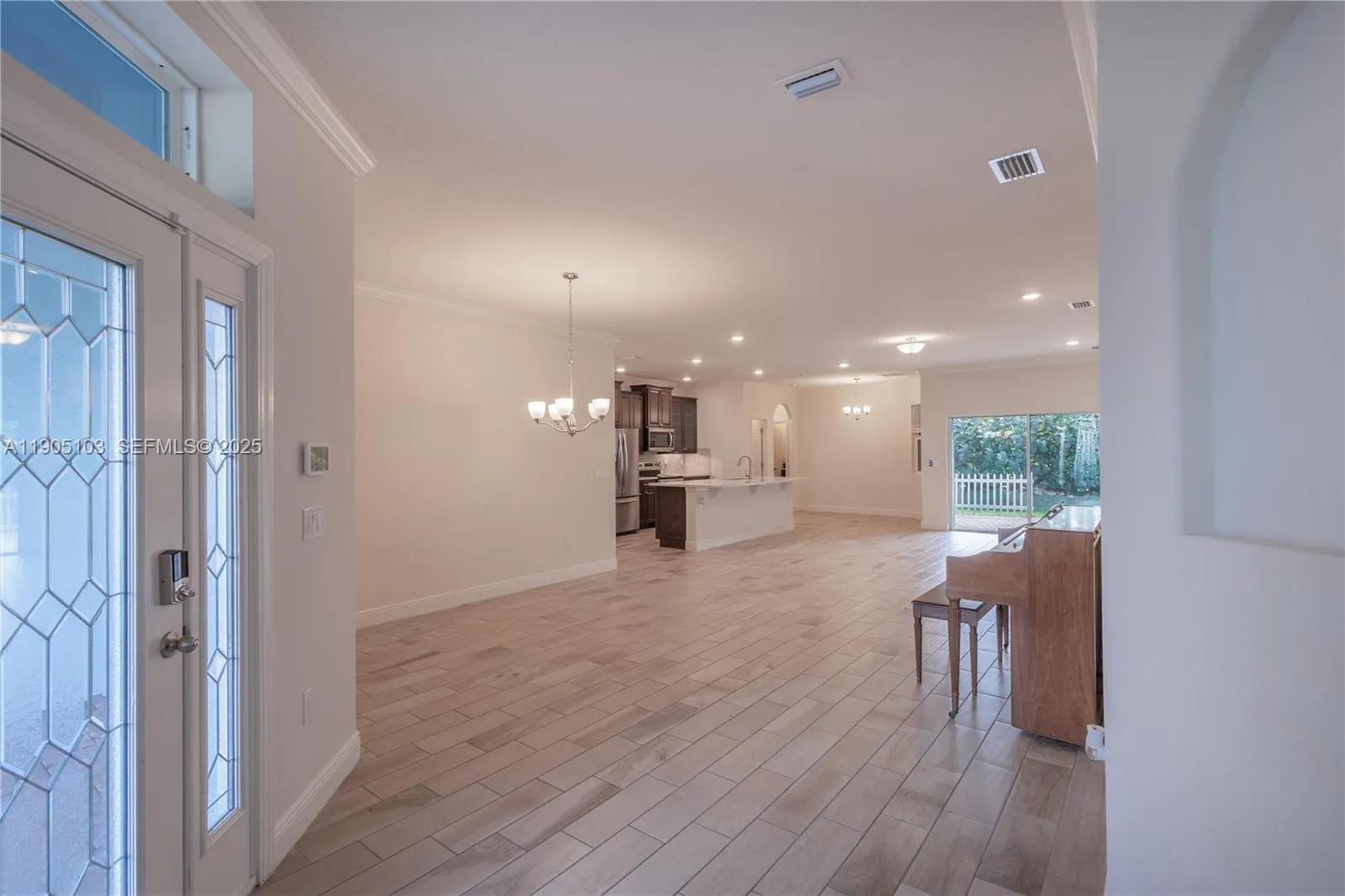 2547 Saint Lucia Circle