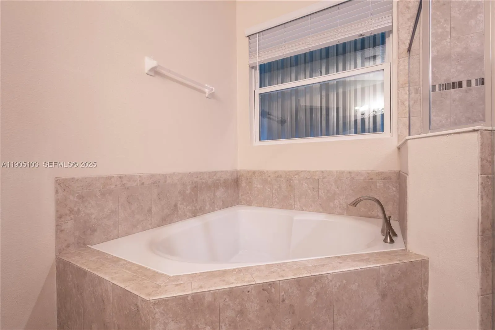 2547 Saint Lucia Circle