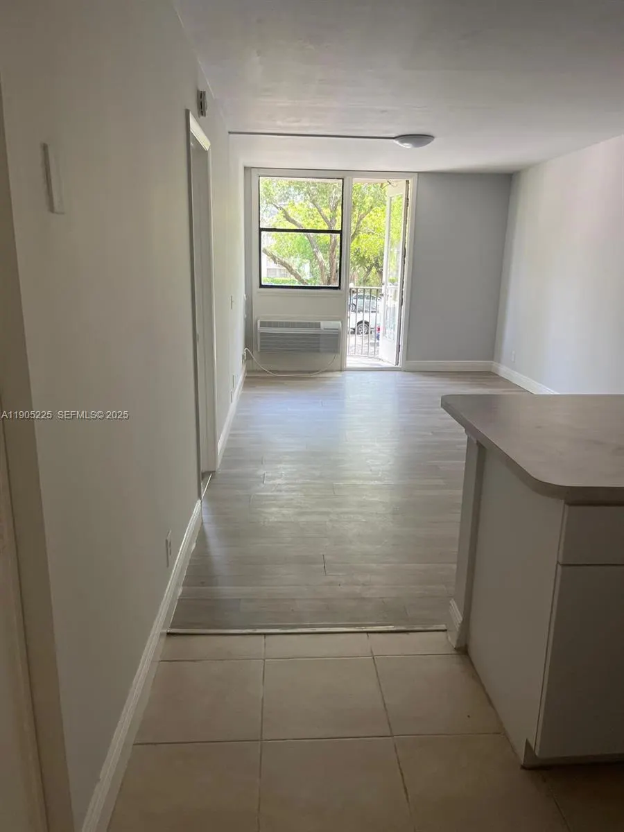 2701 Riverside Drive #203-B