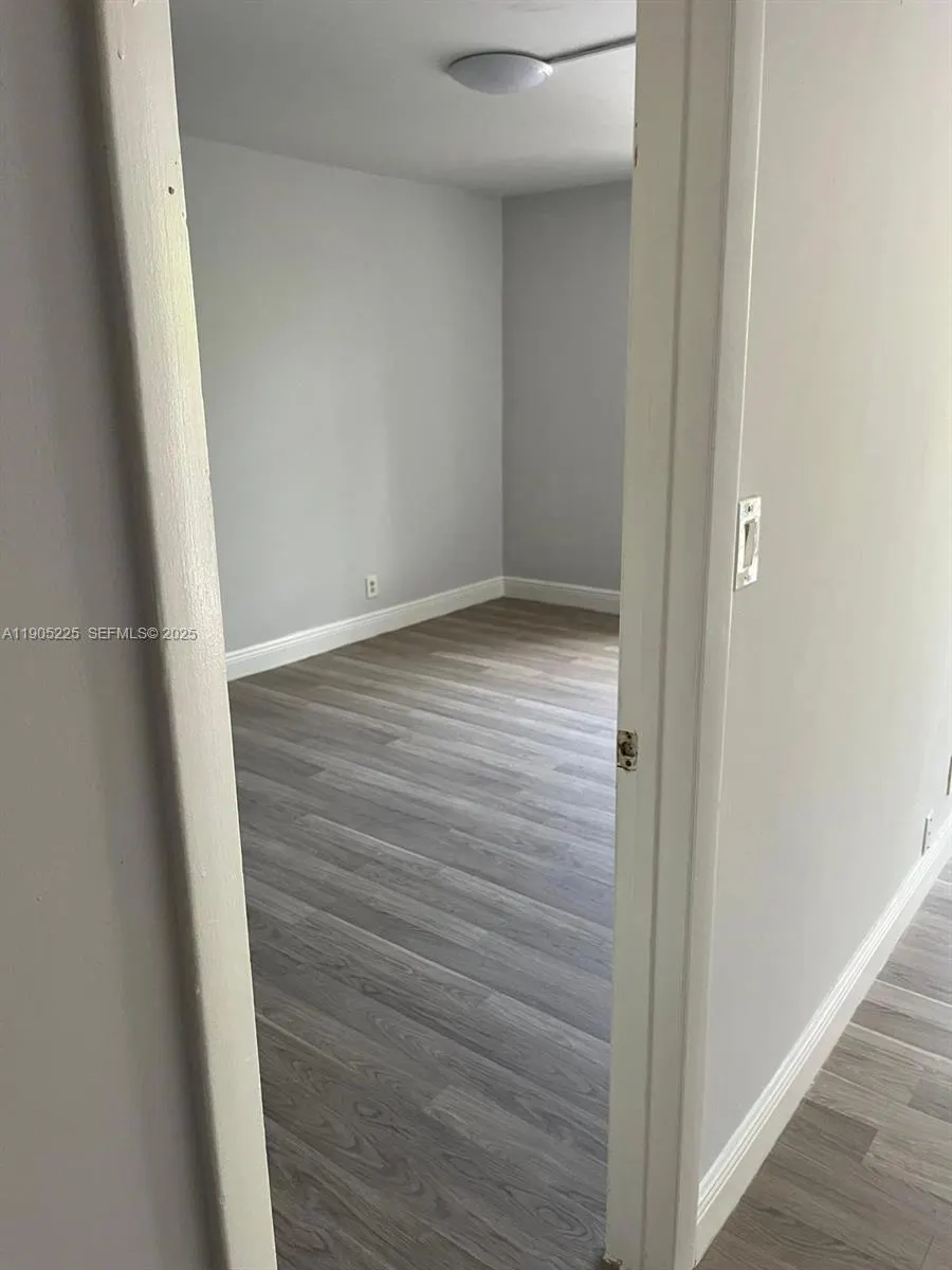 2701 Riverside Drive #203-B